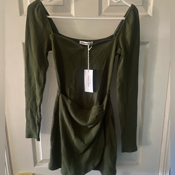 NWT Reformation Cleona Knit Dress- Fern size S - Picture 3 of 6
